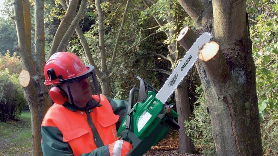 Comment travailler facilement avec votre tronçonneuse?