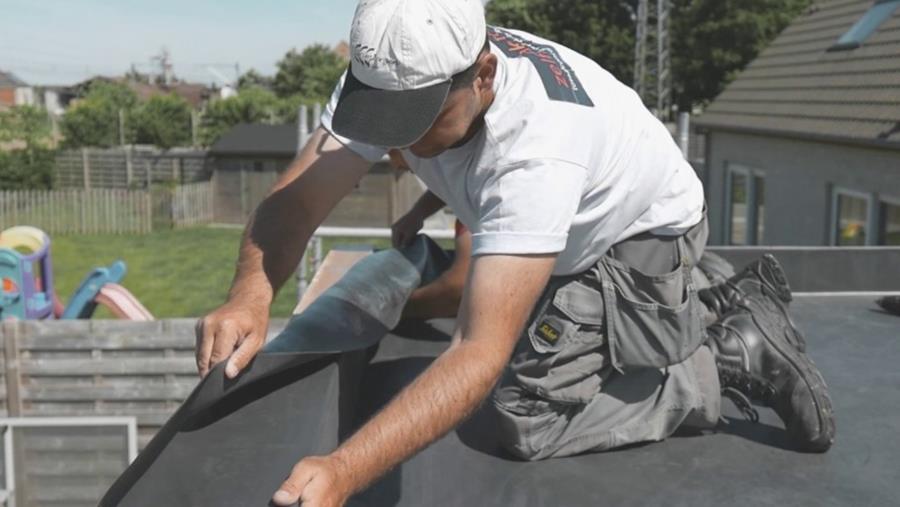 MET GEMAK EEN NIEUW DAK?