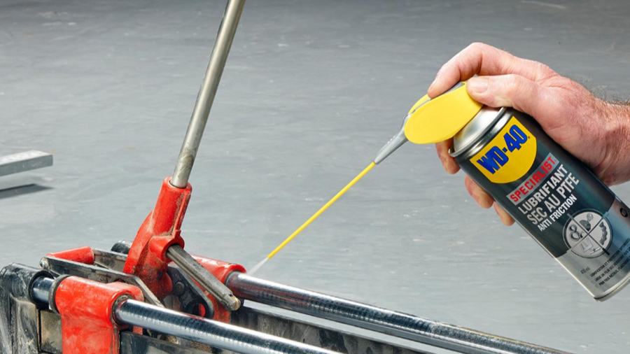 7 OPLOSSINGEN VOOR VEELEISENDE KLUSSEN