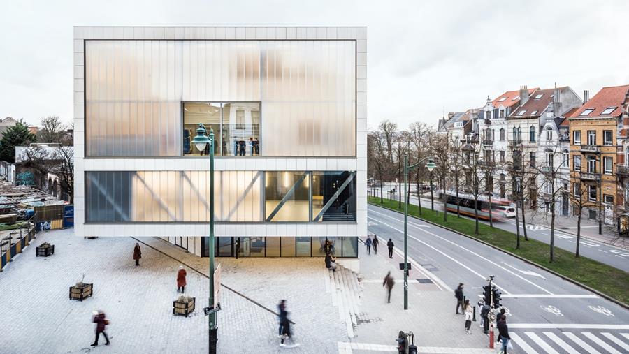 CENTR'AL: EEN NIEUW CULTUUR- EN SPORTCOMPLEX IN VORST