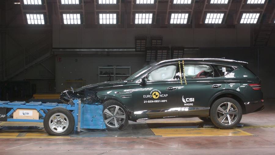Genesis bezegelt Europese lancering met Euro NCAP topwaardering