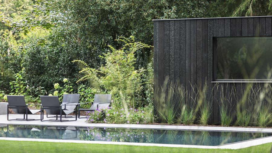 Shou Sugi Ban: bois brûlé pour diverses applications