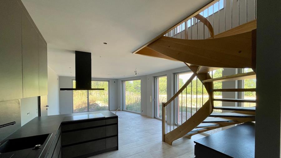 Peintralux Sàrl schildert en decoreert ecologische eengezinswoning in Luxemburg