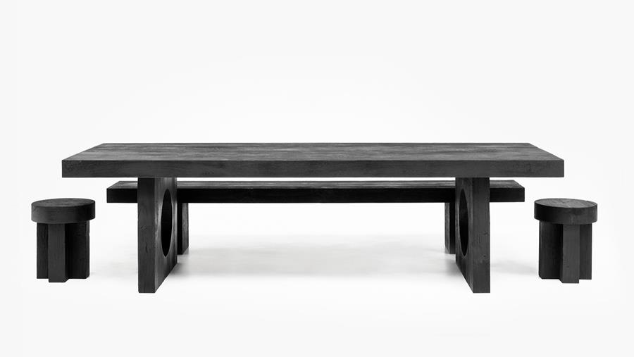 Fermetti vervaardigt tafel met Shou Sugi Ban