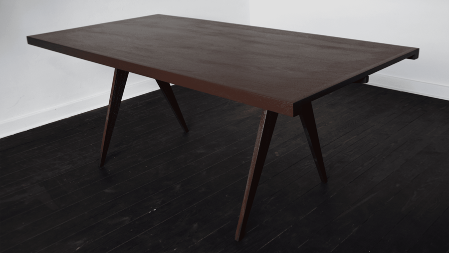 Silvio Palombo geeft stevig, licht en duurzaam bureau vorm