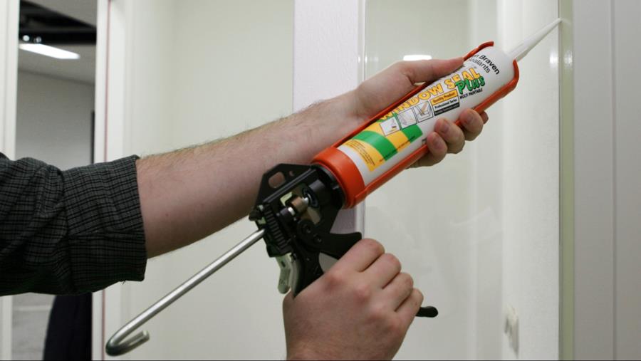 Application correcte du système de vitrage