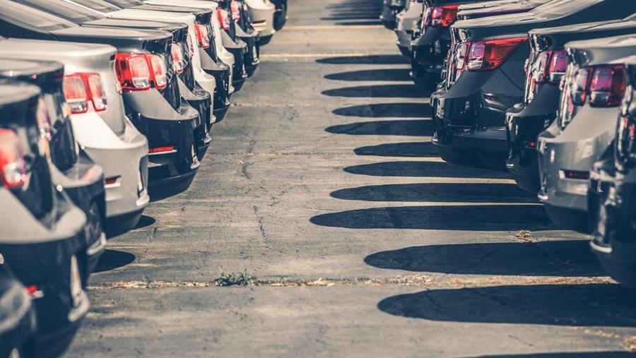 Werkgevers geven minder snel een bedrijfswagen