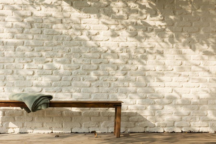 Utilisez des peintures réspirantes pour les murs creux post-isolés