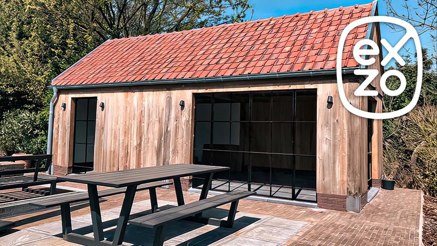 Een eiken bijgebouw voor elk seizoen