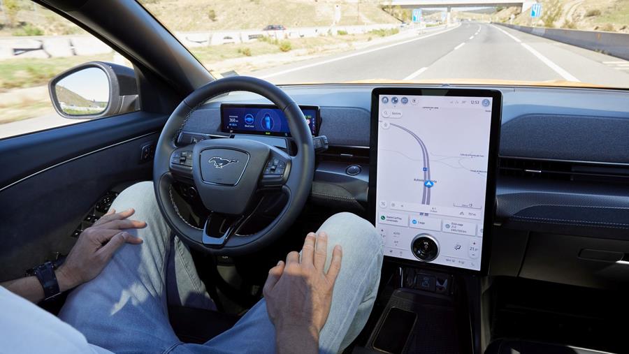 Ford BlueCruise handsfree rijtechnologie nu beschikbaar in 15 Europese landen