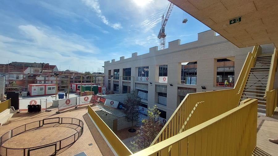 Neem een lengte voorsprong