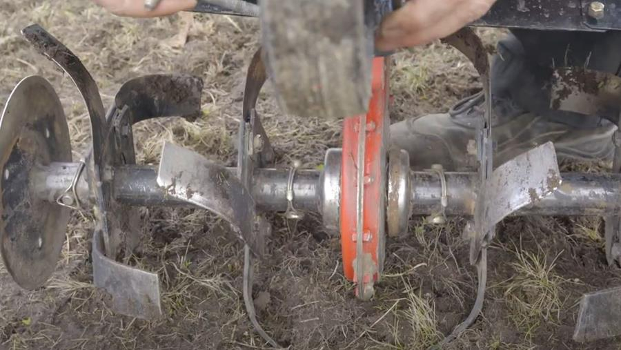 Hoe gebruik je een tuinfrees?