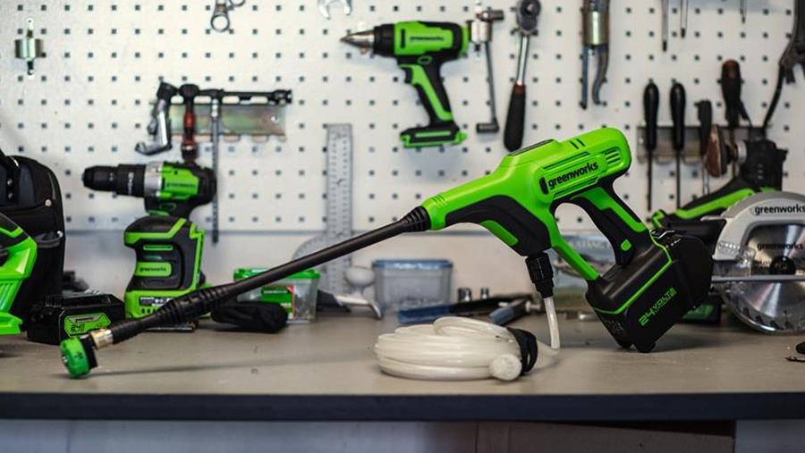 Powerall van Greenworks blinkt in vernieuwd jasje