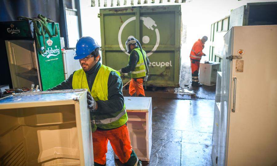 Plus de 200.000 refrigerateurs et congelateurs manquants