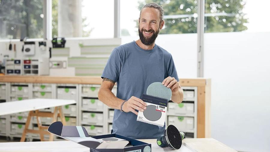 Festool maakt langdurig en zwaar schuurwerk draagbaar