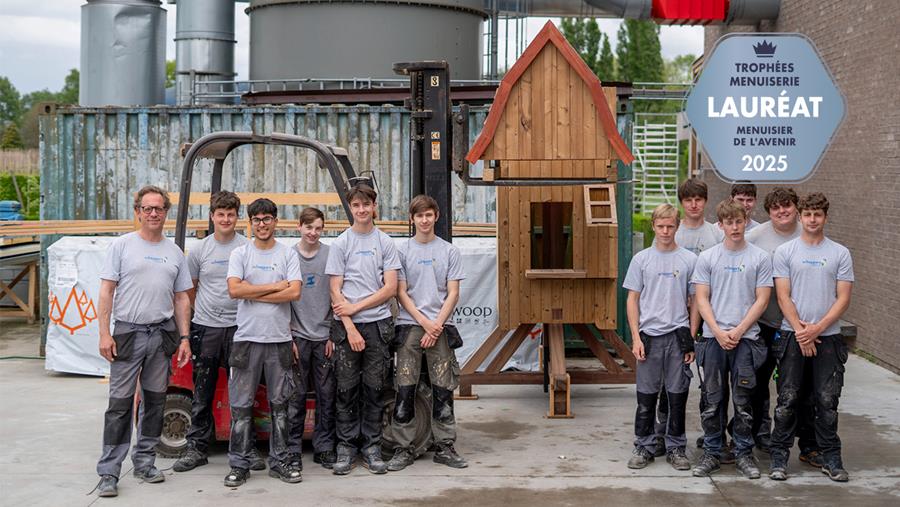 De jeunes talents reproduisent l'emblématique Buurtmolen