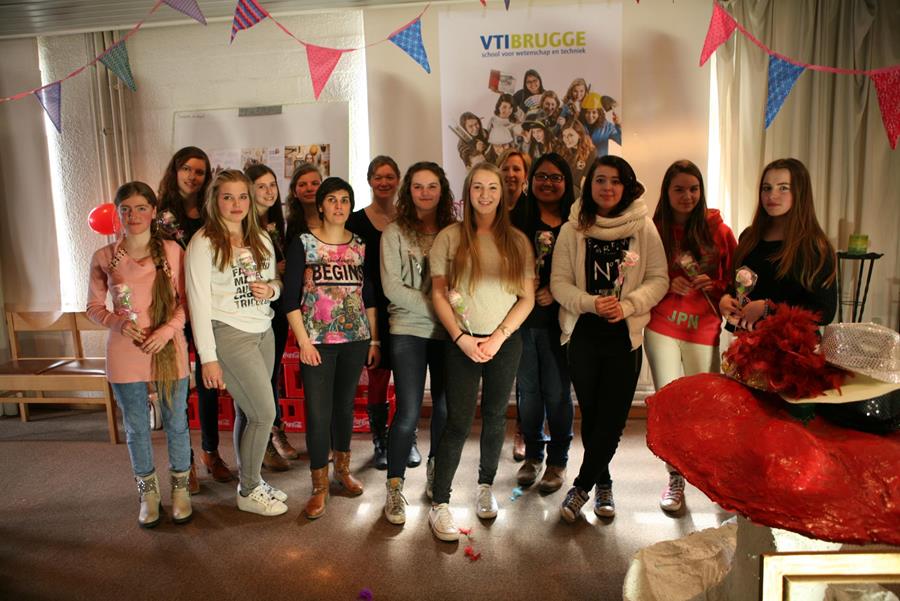 Les filles ne choisissent pas assez l'enseignement technique