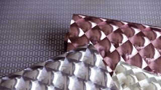 Over kleurverschillen en verlijming