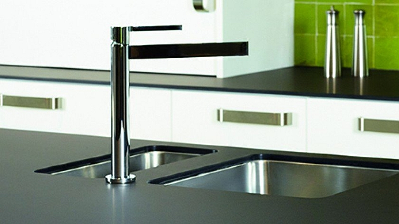 Hoe een keukenwerkblad kiezen of zelf maken