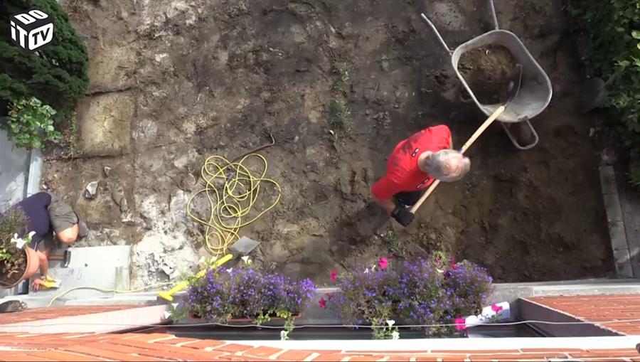 CREUSEMENT D'UNE ALLEE OU TERRASSE