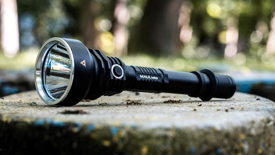 Découvrez les nouveaux Maul presse-papiers et lampes de poche