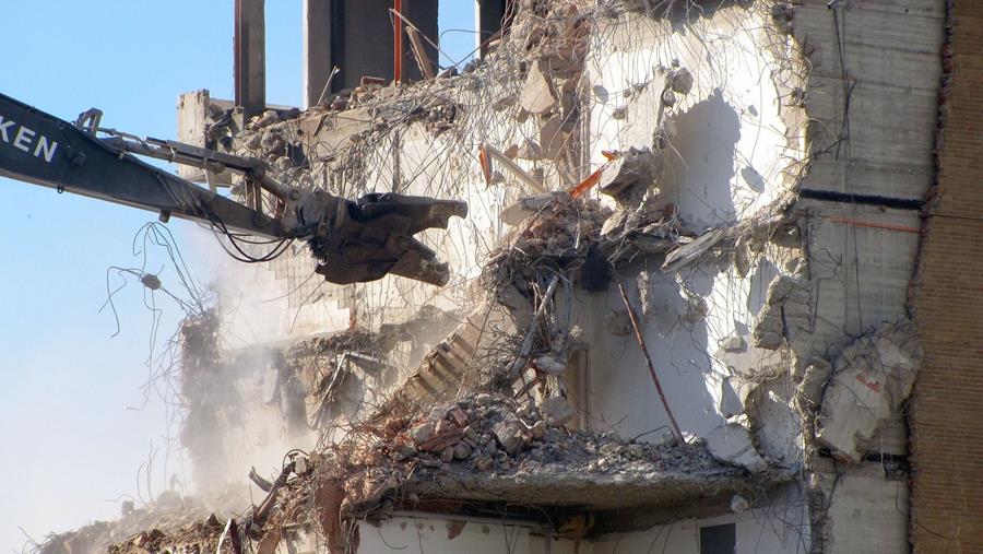 60 millions d'euros par an grâce à la réduction de la TVA sur la démolition et la reconstruction