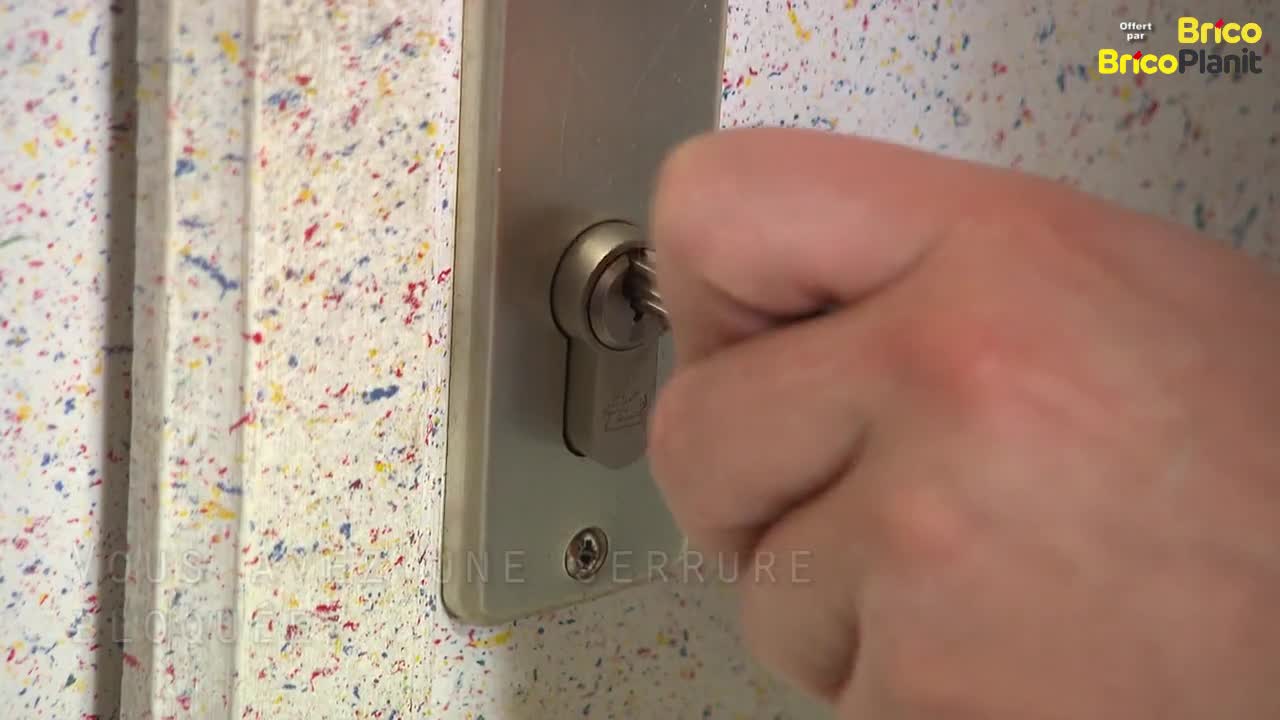 CONSEIL DE LA SEMAINE: CRAYON COMME LUBRIFIANT