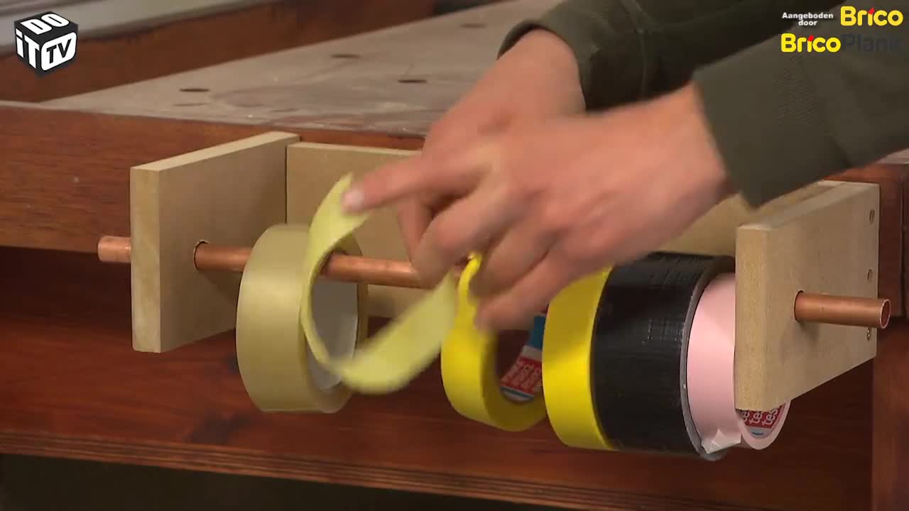 TIP VAN DE WEEK: MAAK JE EIGEN TAPEROLHOUDER