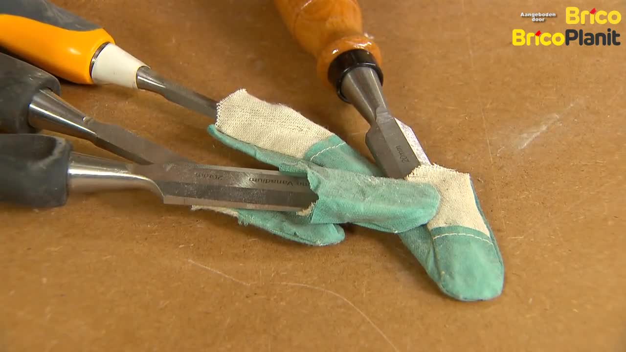 Beitels scherp houden