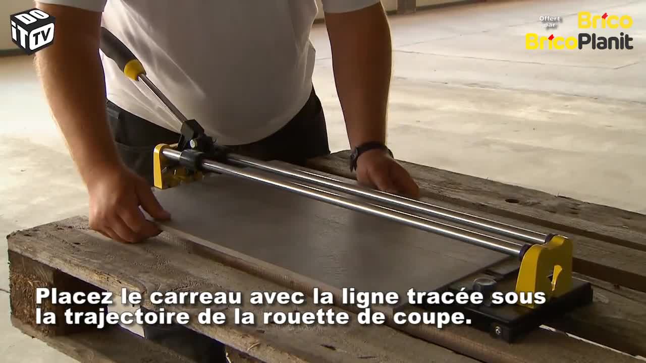 Comment utiliser un coupe-carreaux?