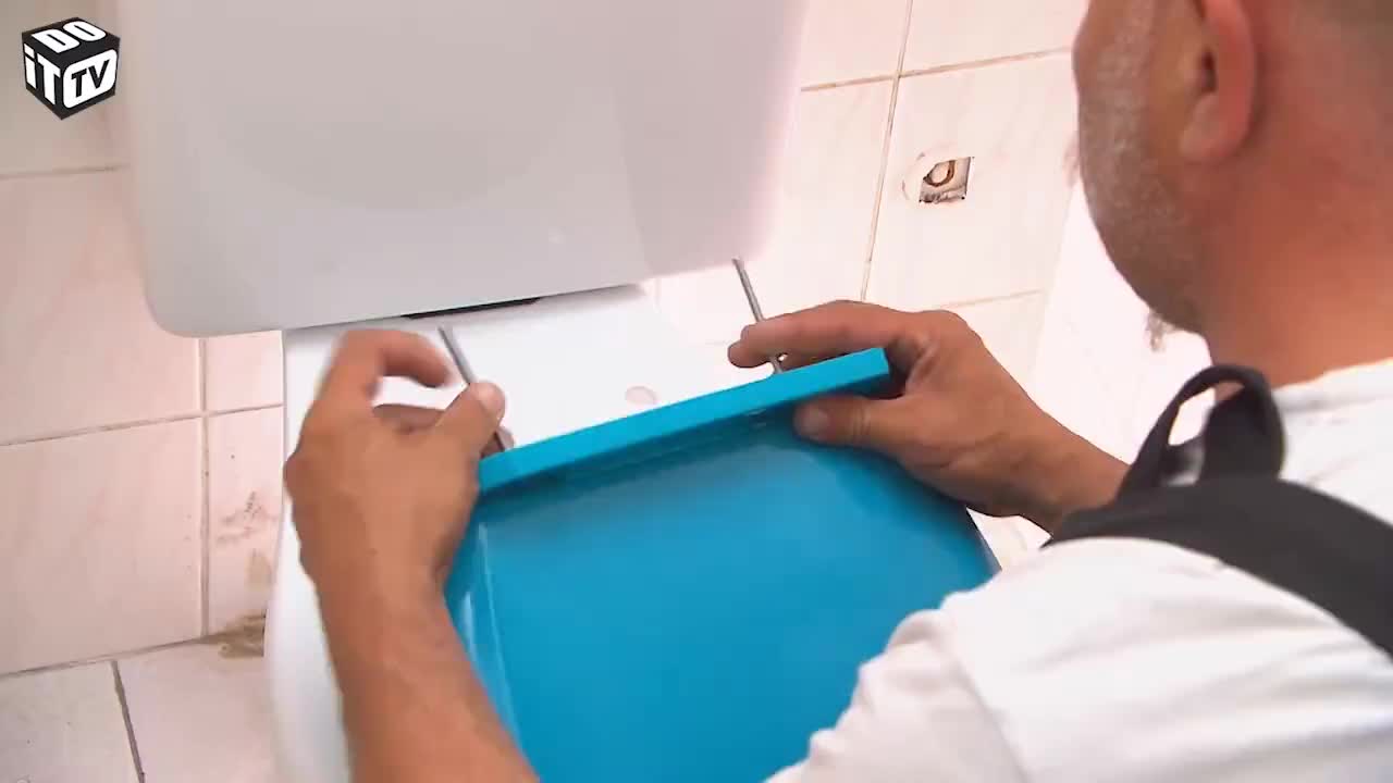 Hoe een toiletbril vlot monteren