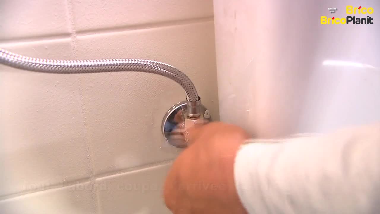 Comment démonter un WC?