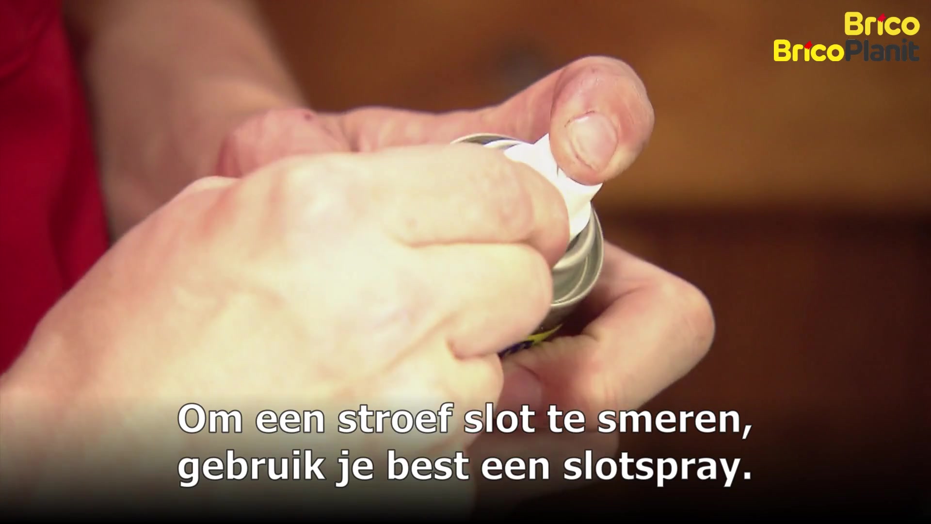 Hoe smeer je een deurslot?