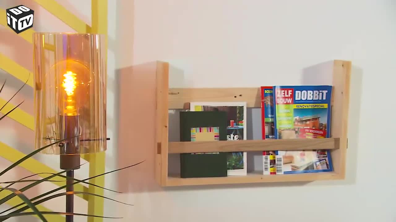 FAITES UNE ETAGERE AVEC DE RESTES DE BOIS