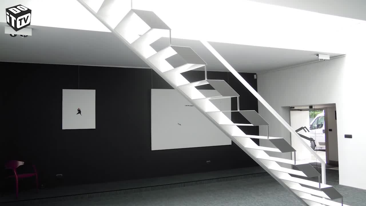 POURQUOI CHOISIR UN ESCALIER EN INOX