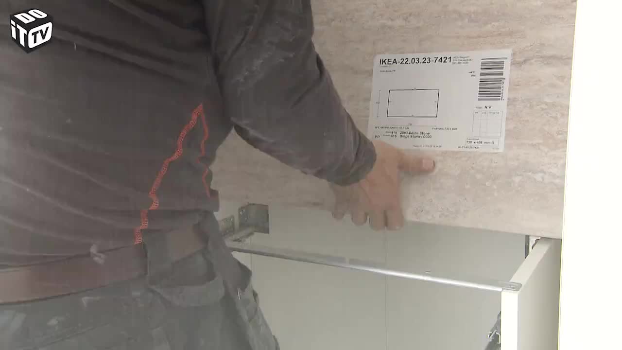 Omkasting van de keuken (deel 1)