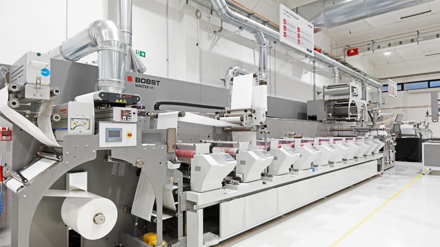 Geostick investeert in Bobst Master M5-flexopers