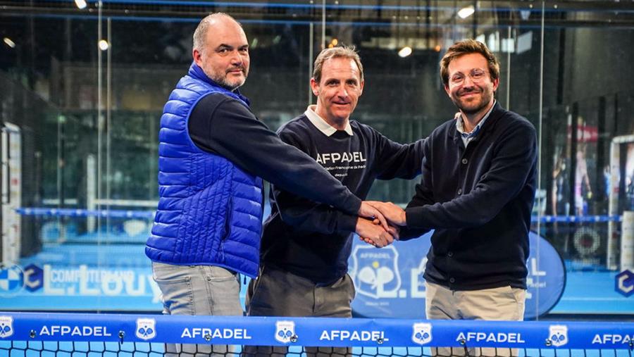 Eranovum et AFPadel installent des chargeurs rapides dans les clubs de padel