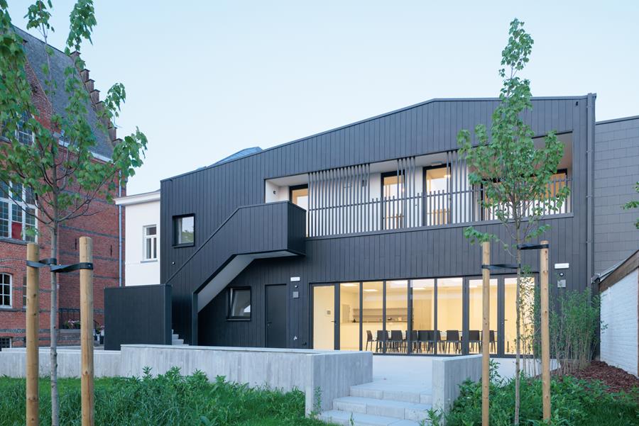 Cedral sidings : pose fluide, finition impeccable